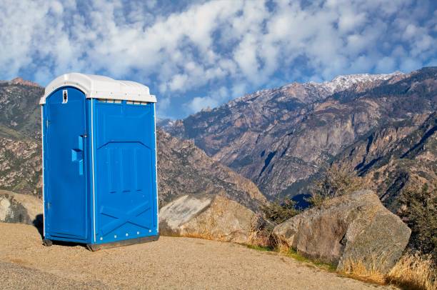 Best Porta potty delivery and setup  in Lindale, TX